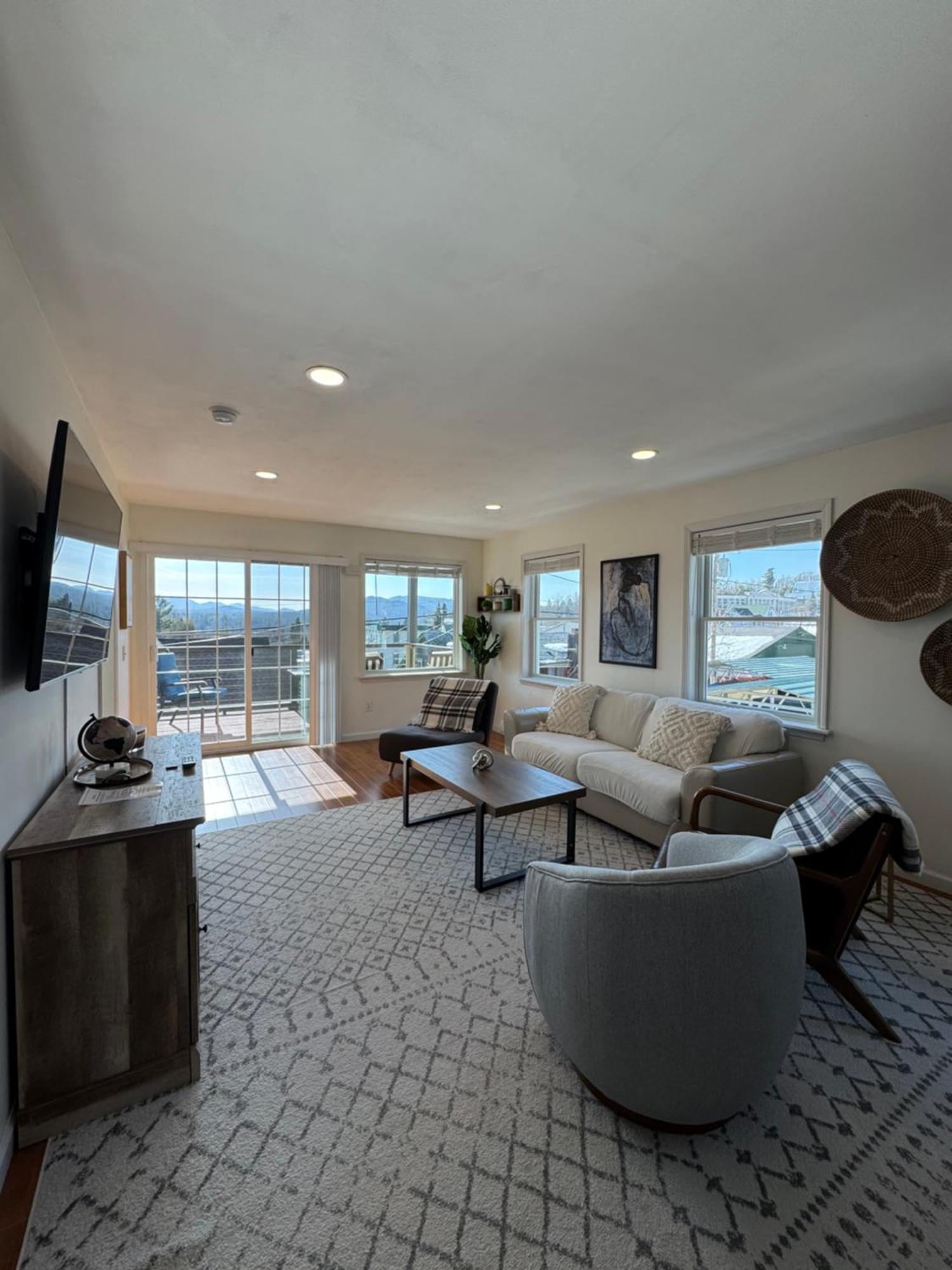 Central Lake Placid Mountain Views Exterior foto